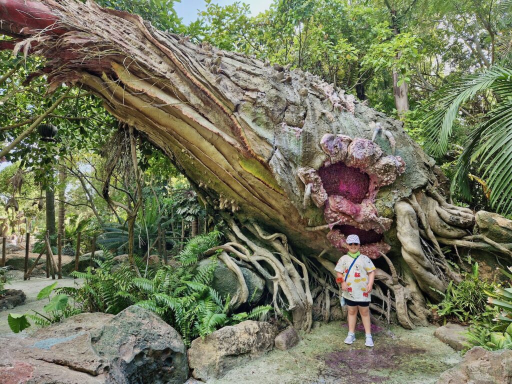 Erin in Pandora at Animal Kingdom