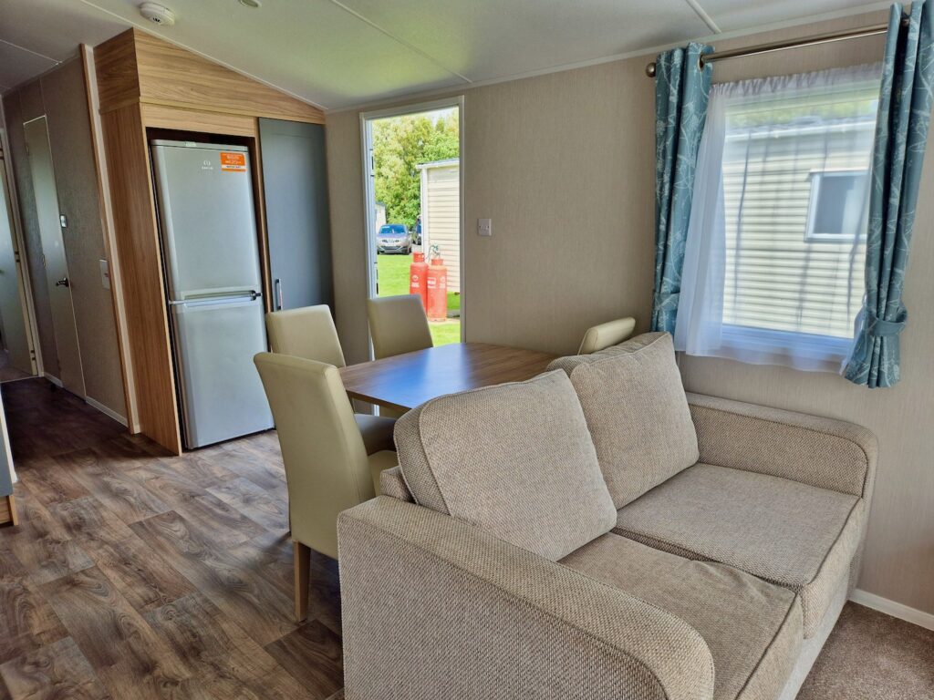 Haven Cleethorpes Beach bronze caravan dining area