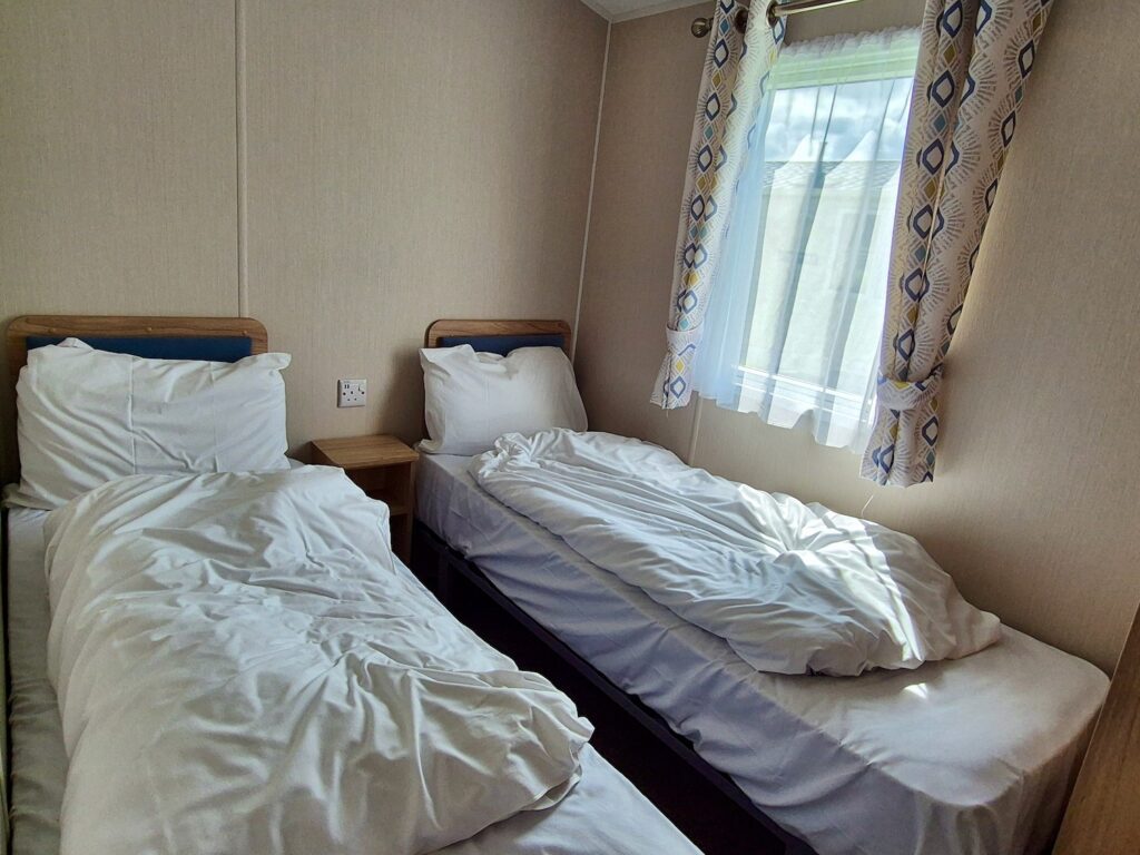 Haven Cleethorpes Beach bronze caravan second bedroom