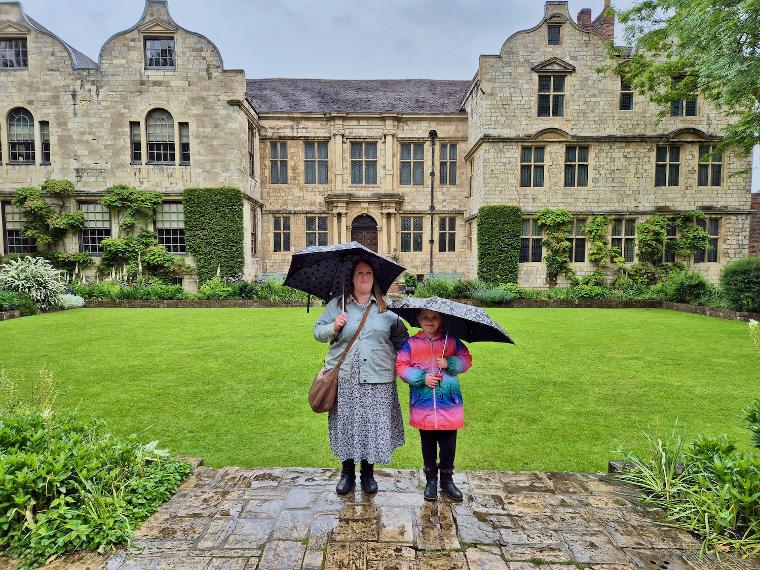 Me and Erin outside Treasurer's House