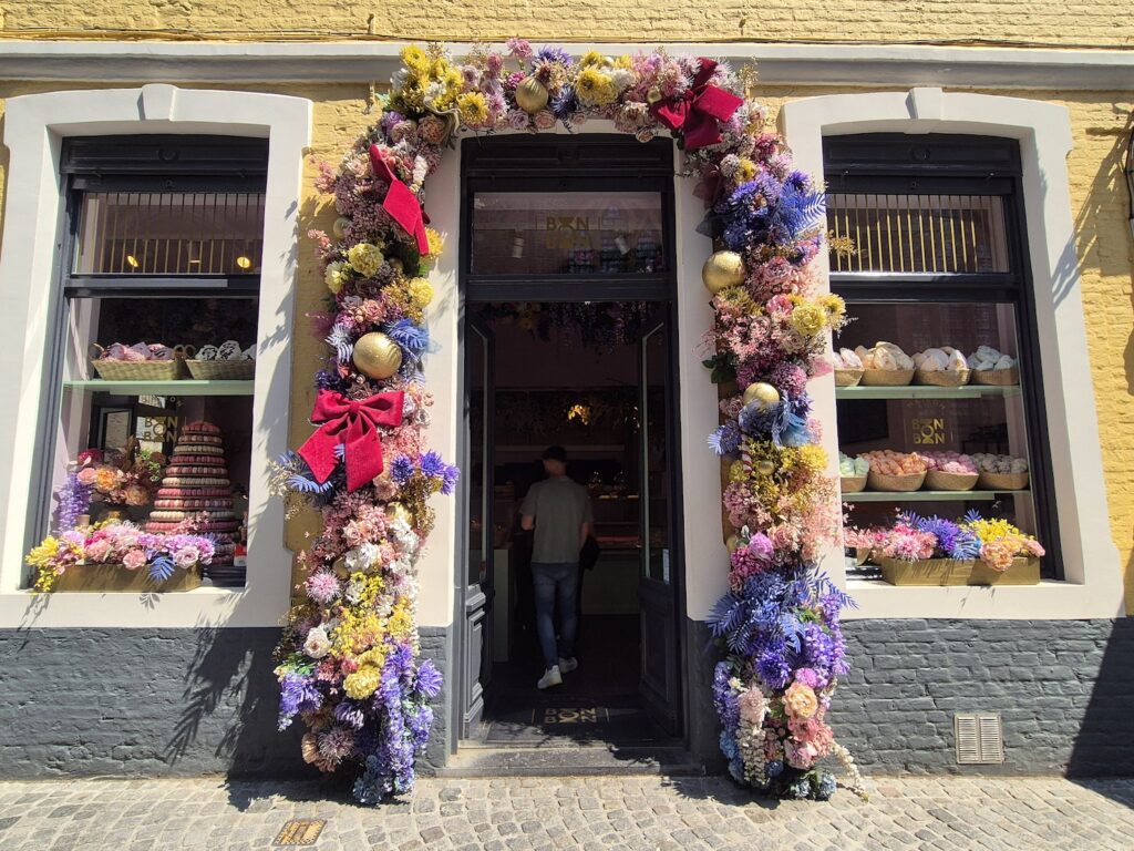 Bon Bon shop in Bruges